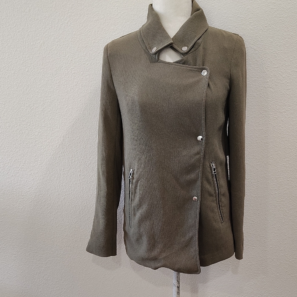 Aritzia Wilfred Mayet Olive Green Double Cloth Crepe Jacket Snap Closure XXS